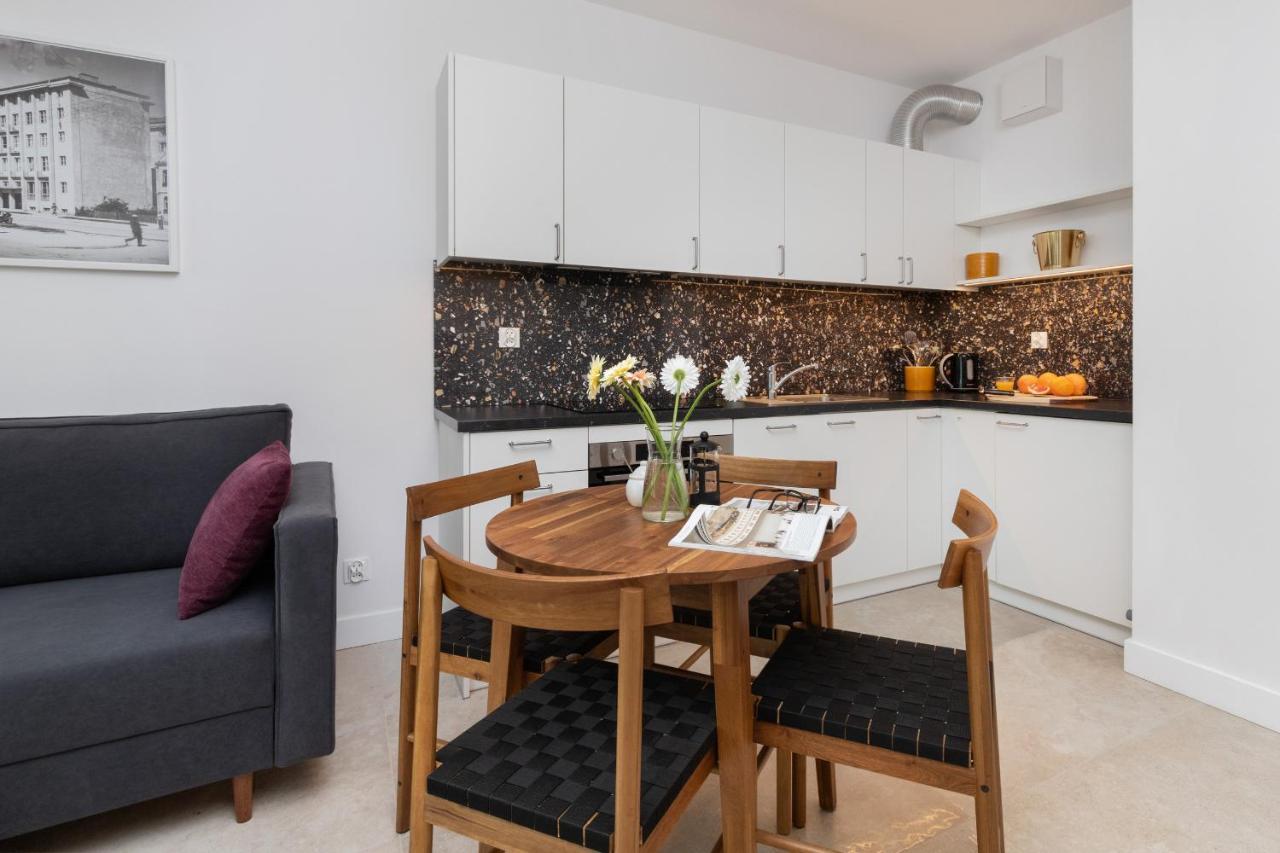 Plac Unii Apartment Gdynia City Centre By Noclegi Renters Extérieur photo