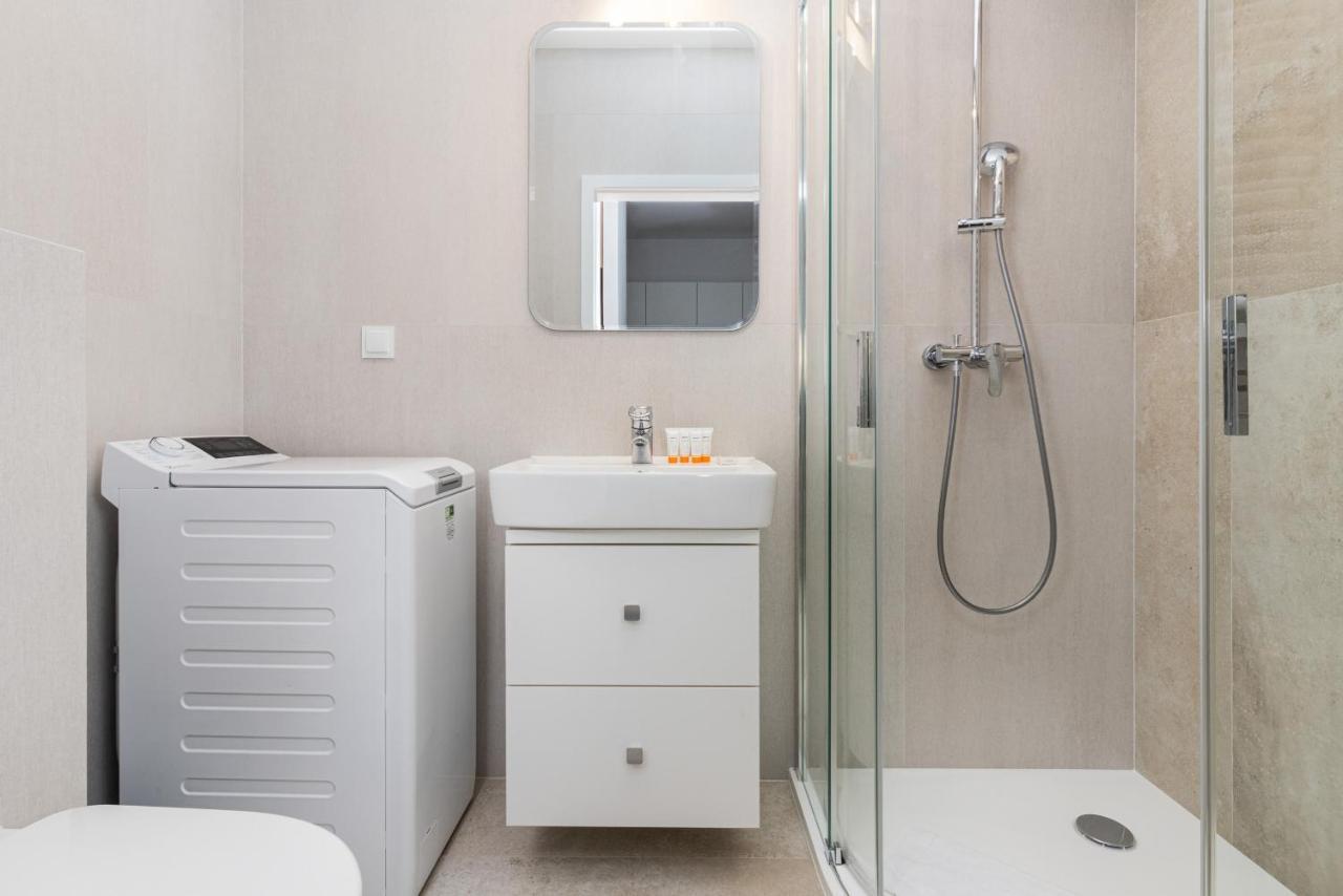 Plac Unii Apartment Gdynia City Centre By Noclegi Renters Extérieur photo