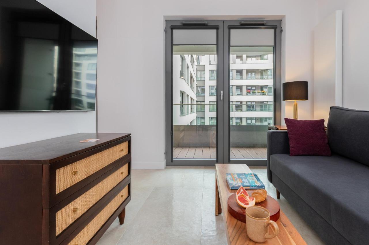 Plac Unii Apartment Gdynia City Centre By Noclegi Renters Extérieur photo